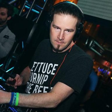 Darude