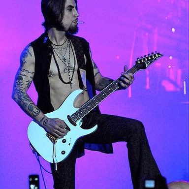 Dave Navarro