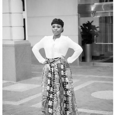 Dena Mwana