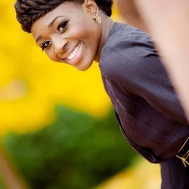Dena Mwana