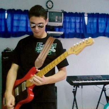 Dener Machado