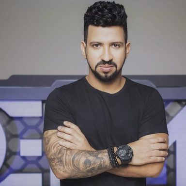 Dennis DJ