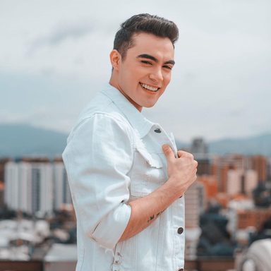 Dennis Arana