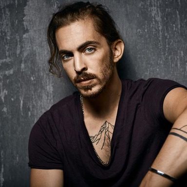 Dennis Lloyd