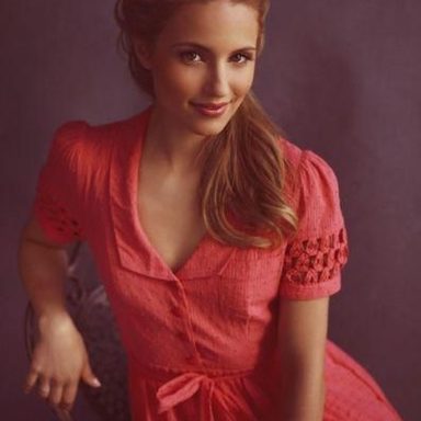 Dianna Agron photo 12