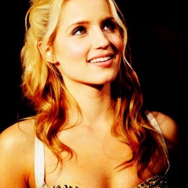 Dianna Agron photo 25