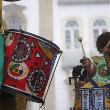 Dida Banda Feminina