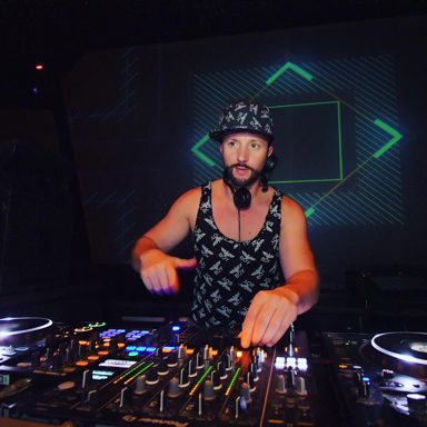 DJ MNS