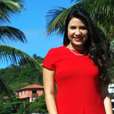Daiani Alves photo 9