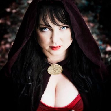 Dark Sarah photo 20