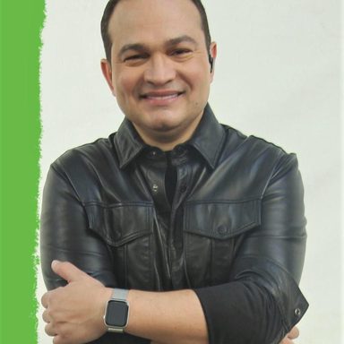 Davi Sacer
