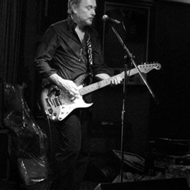 Ed Kuepper