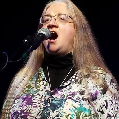 Eileen McGann