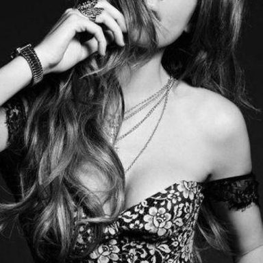 Eiza