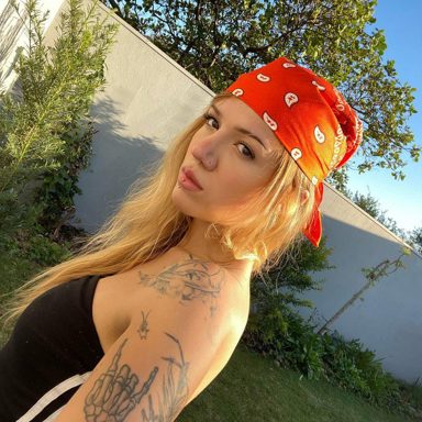 Elana Dara