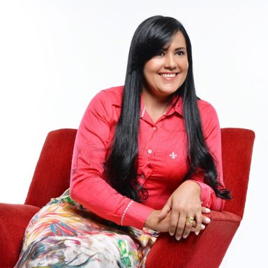 Eliene Paula