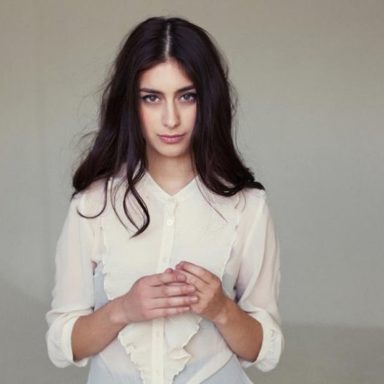 Elif Demirezer