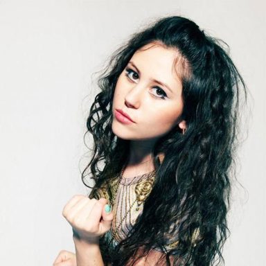 Eliza Doolittle photo 11