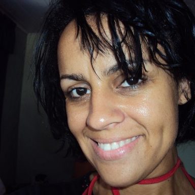 Elliane Souza