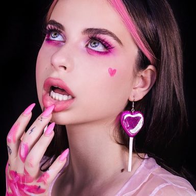 ellise photo 42