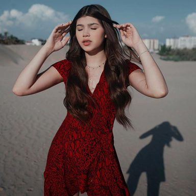Eloisa Os