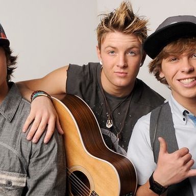Emblem3 photo 41