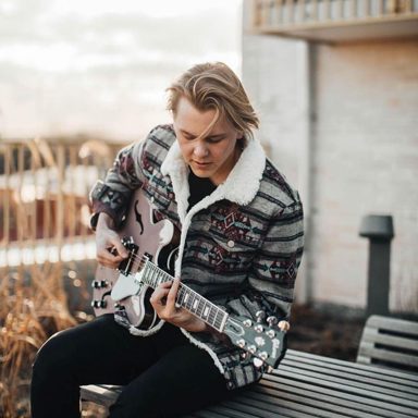Emil Assergård photo 9