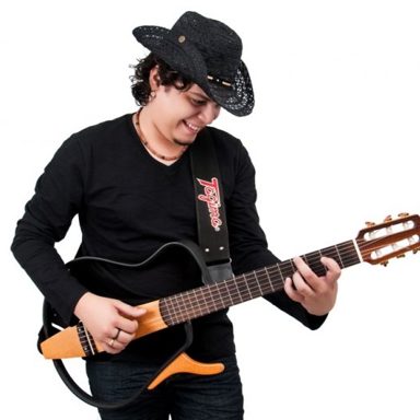 Emiliano Pordeus photo 16