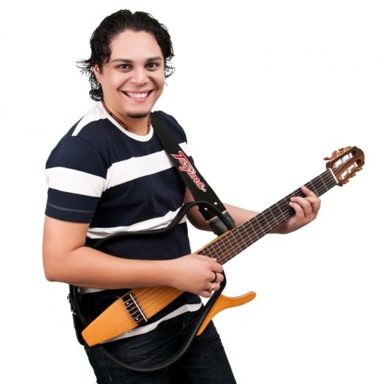 Emiliano Pordeus photo 15