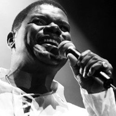 Emílio Santiago