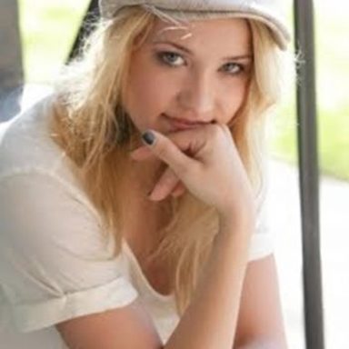 Emily Osment photo 19