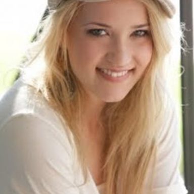 Emily Osment photo 18