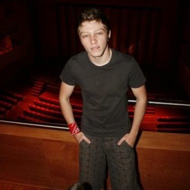 Elleven photo 10