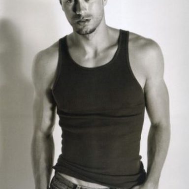 Enrique Iglesias photo 26