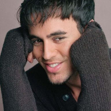 Enrique Iglesias photo 25