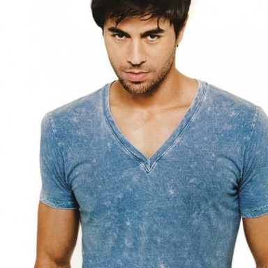 Enrique Iglesias photo 18