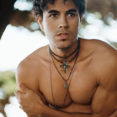 Enrique Iglesias photo 21