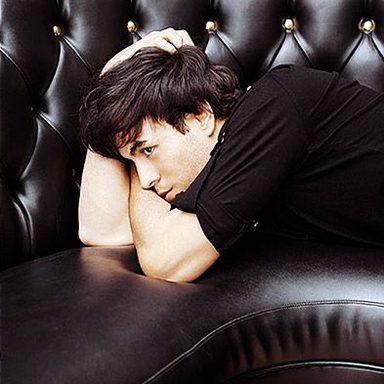 Enrique Iglesias photo 47