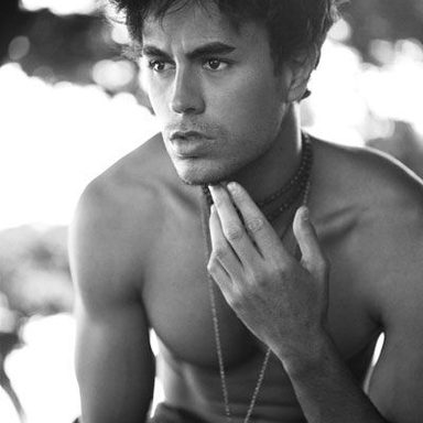 Enrique Iglesias photo 24