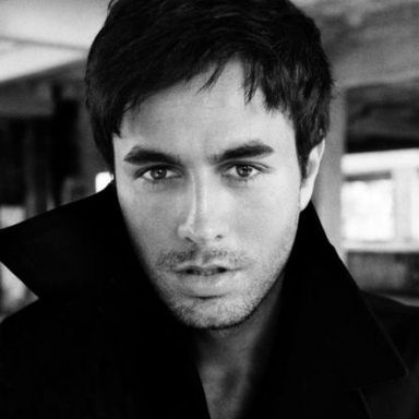 Enrique Iglesias photo 32