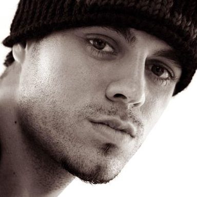 Enrique Iglesias photo 44