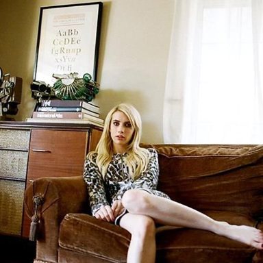Emma Roberts photo 17
