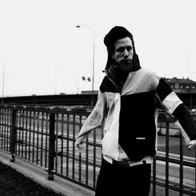 Erik Hassle