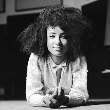 Esperanza Spalding photo 13