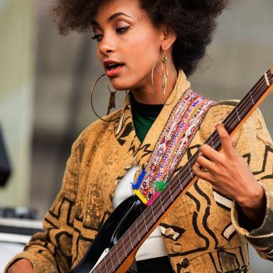 Esperanza Spalding photo 9