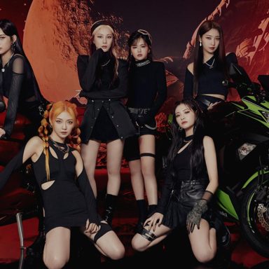 EVERGLOW photo 19