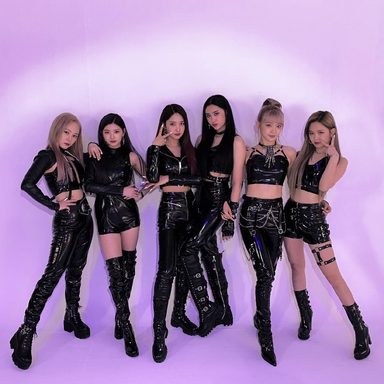 EVERGLOW photo 32