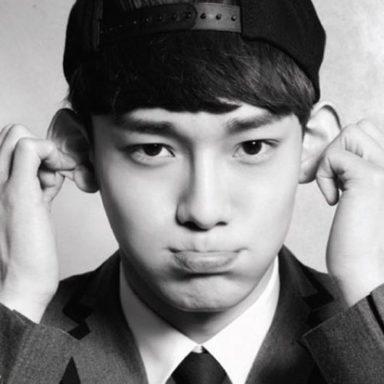 EXO-M photo 20