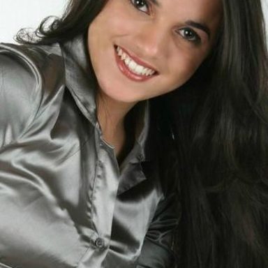 Elaine Costa