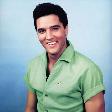 Elvis Presley photo 19